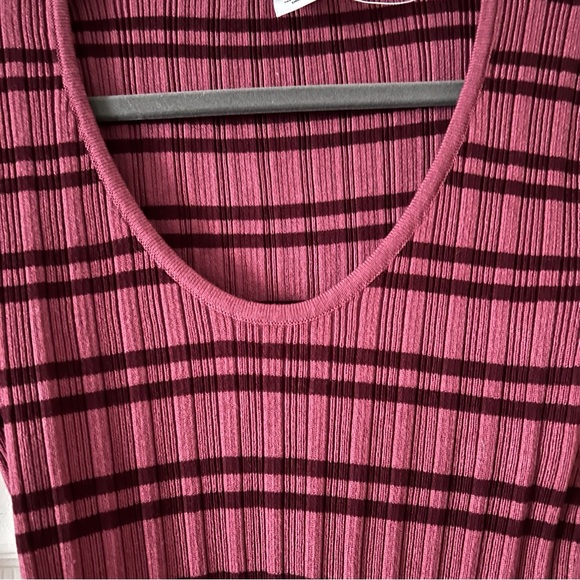 WHBM Striped Rib-Knit Pullover - Picture 5 of 6